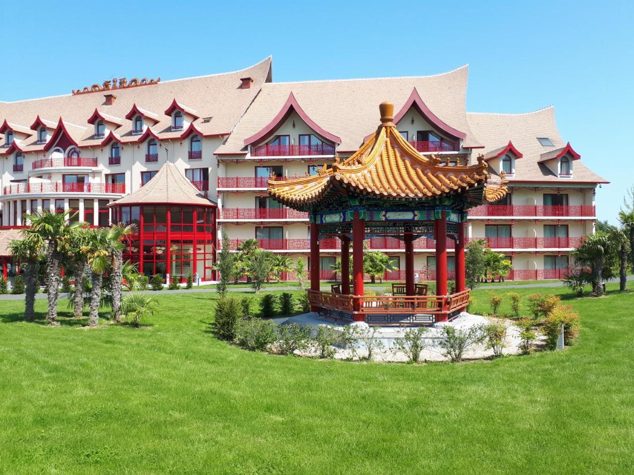Les Pagodes De Beauval Hotel แซ็ง-เตญ็อง ภายนอก รูปภาพ